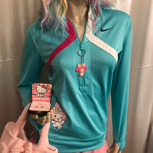 Adorable 🍭vintage my melody 🎵 hoodie and earrings set💕 - Picture 7 of 14